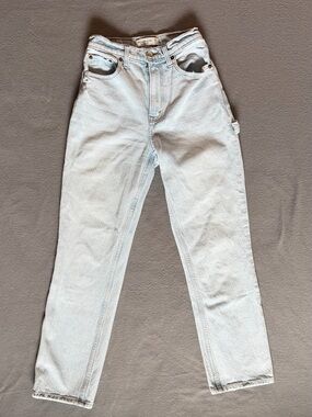 Abercrombie & Fitch the 90's Strait High Rise Denim Jeans